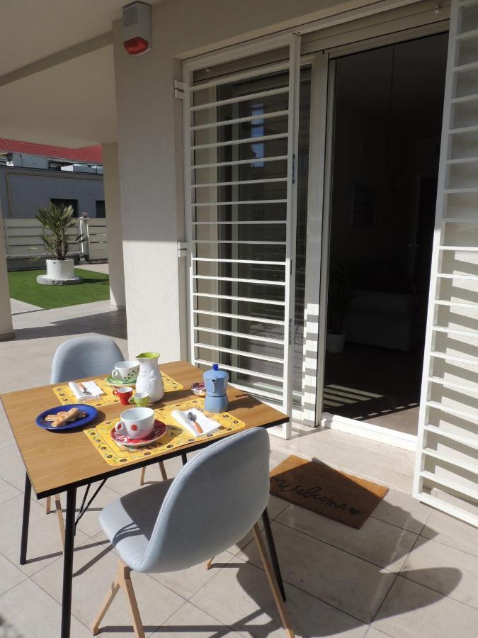 Maisonette Modena Park Eksteriør bilde